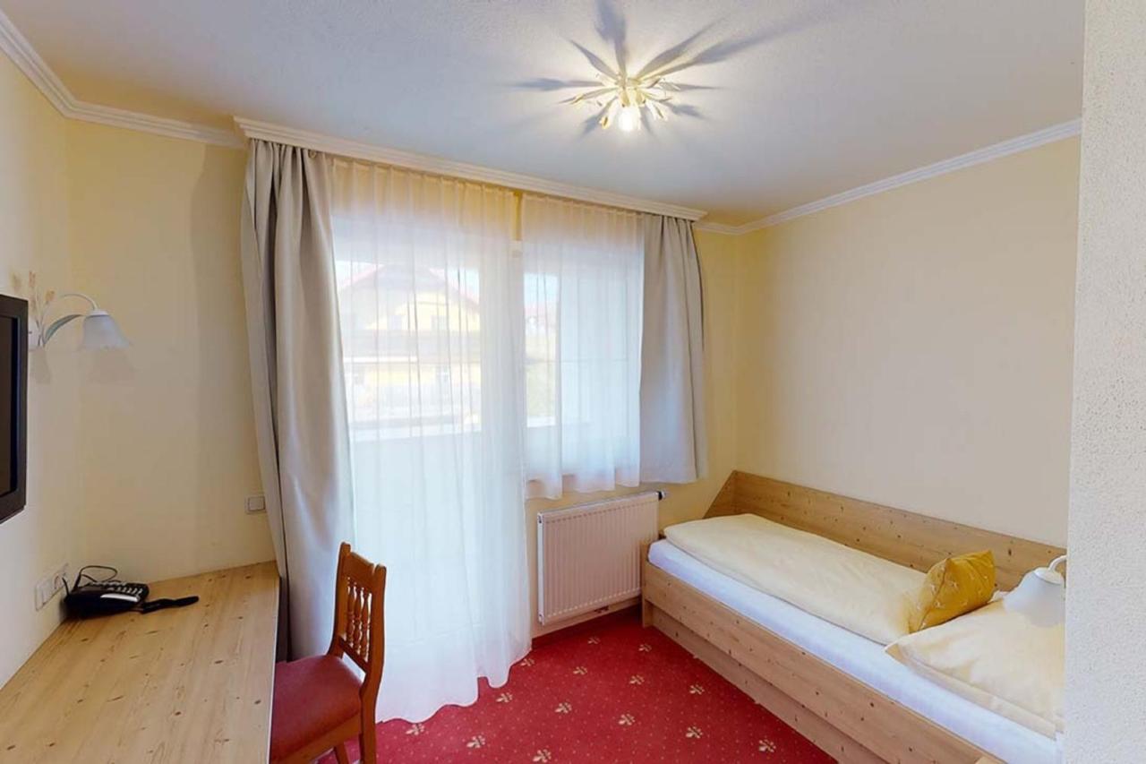 Voralpenhotel Schmoller St. Georgen im Attergau